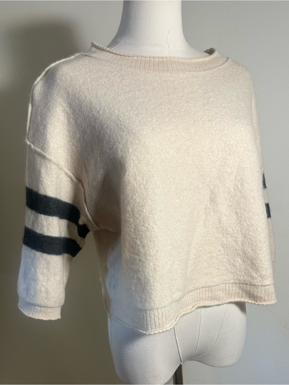 Maeve 100% Cashmere Striped Cropped Sweater Large Cream/Black Anthropologie - Picture 13 of 13